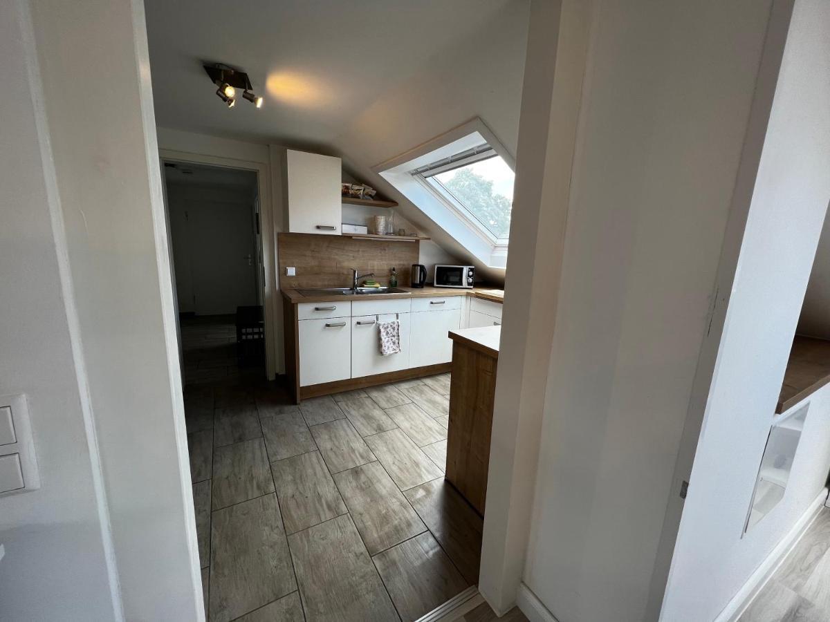 Ferienwohnung Schlueter Nussloch Exterior photo