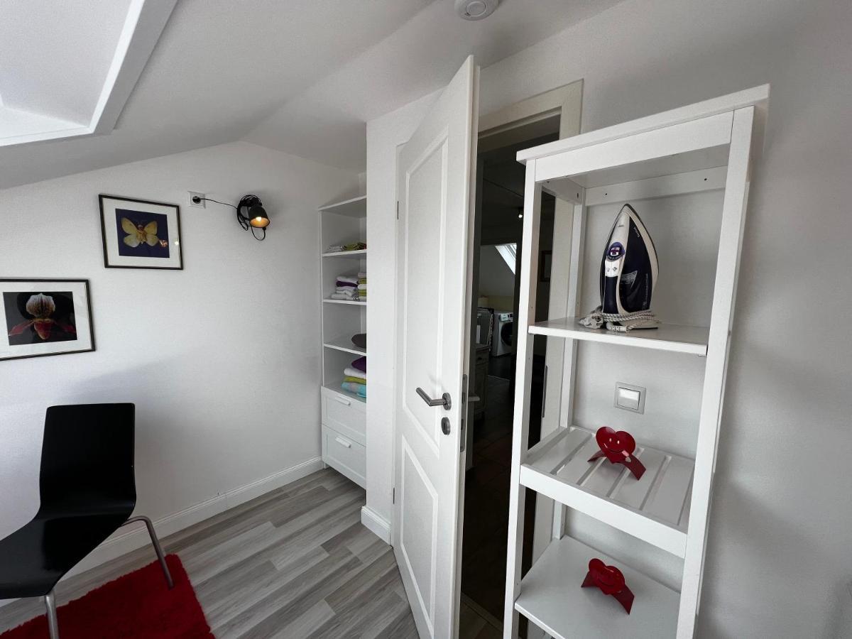 Ferienwohnung Schlueter Nussloch Exterior photo